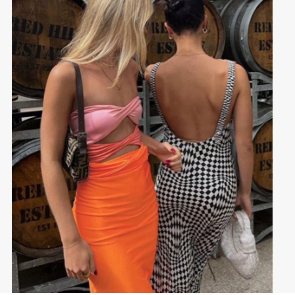 Strapless dress